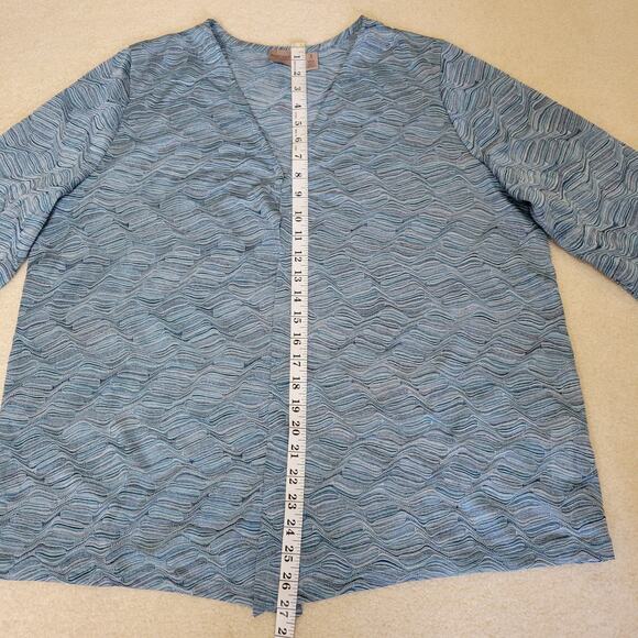 Chico's Easywear Size 3/XL Wavy Textured Cardigan 3/4 Sleeve V-Neck Soft Blue - Picture 12 of 15